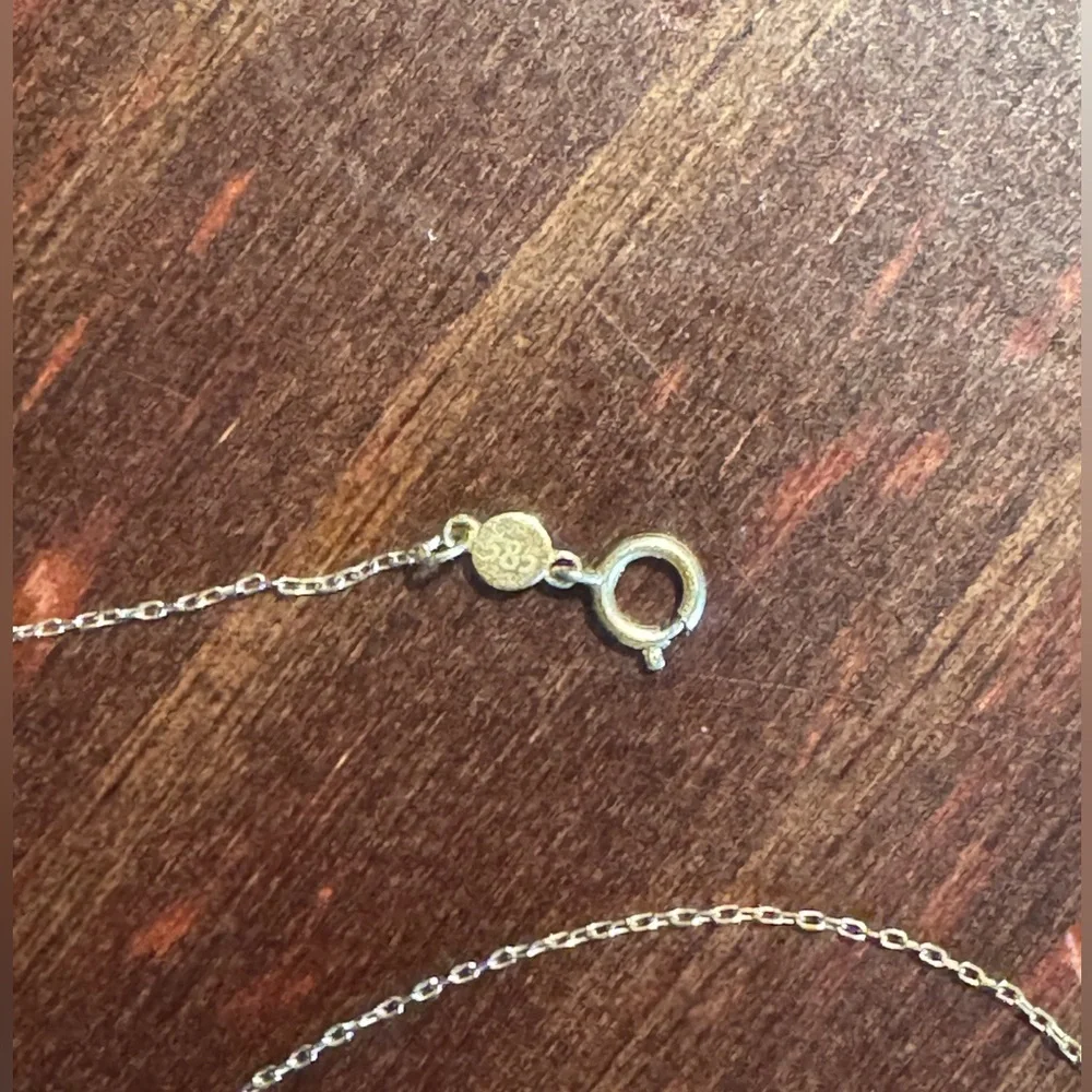 Gorjana 14k Gold 'MAMA' Pendant Necklace - Picture 2 of 5